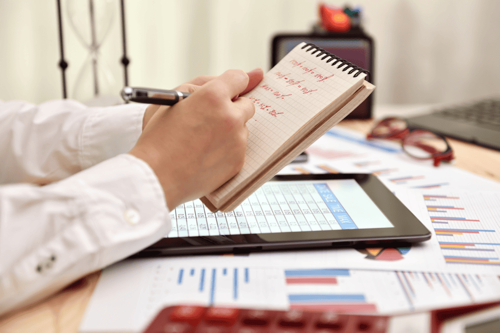 Tener a su cargo el registro de proyectos de investigación.